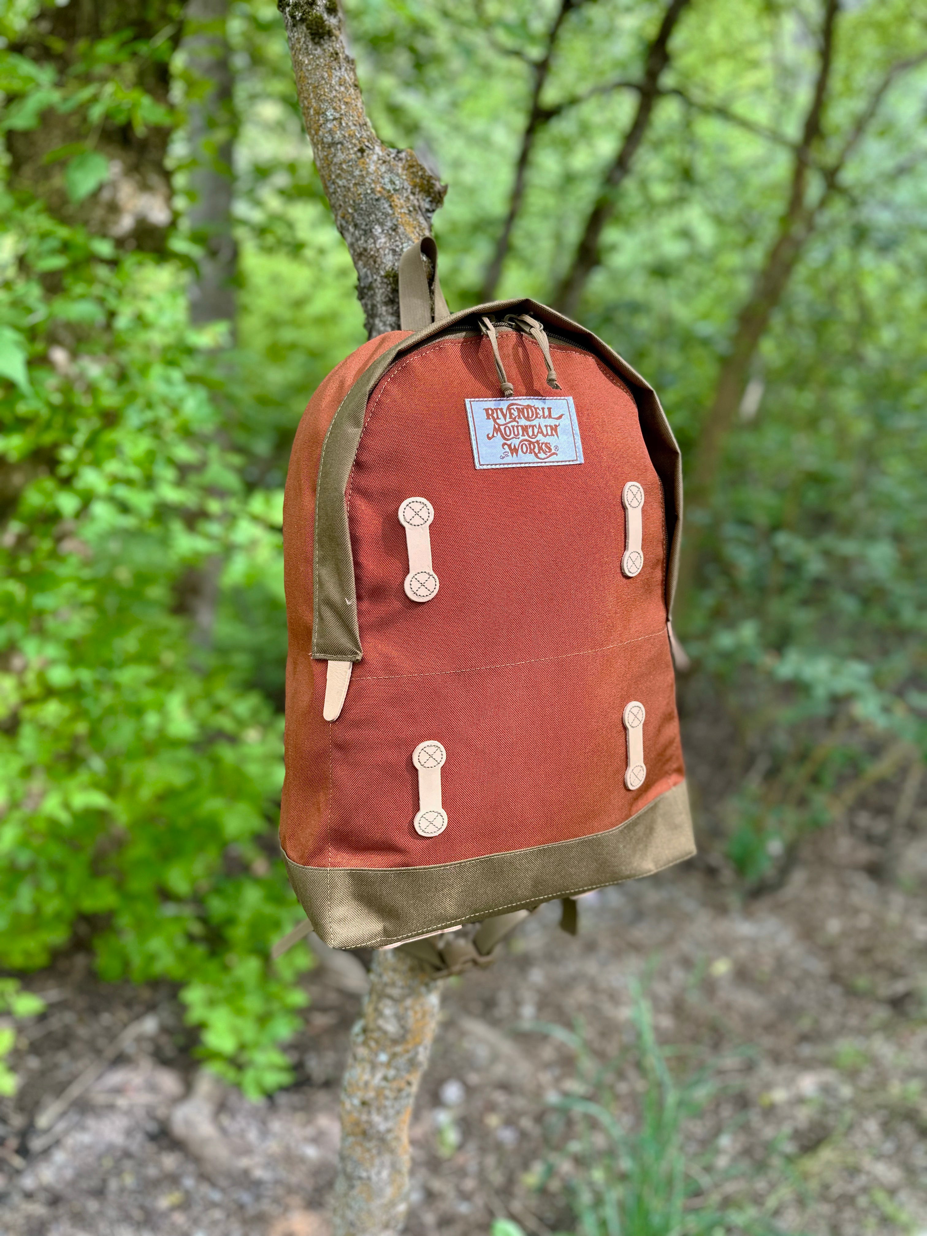 Lupine Day Pack