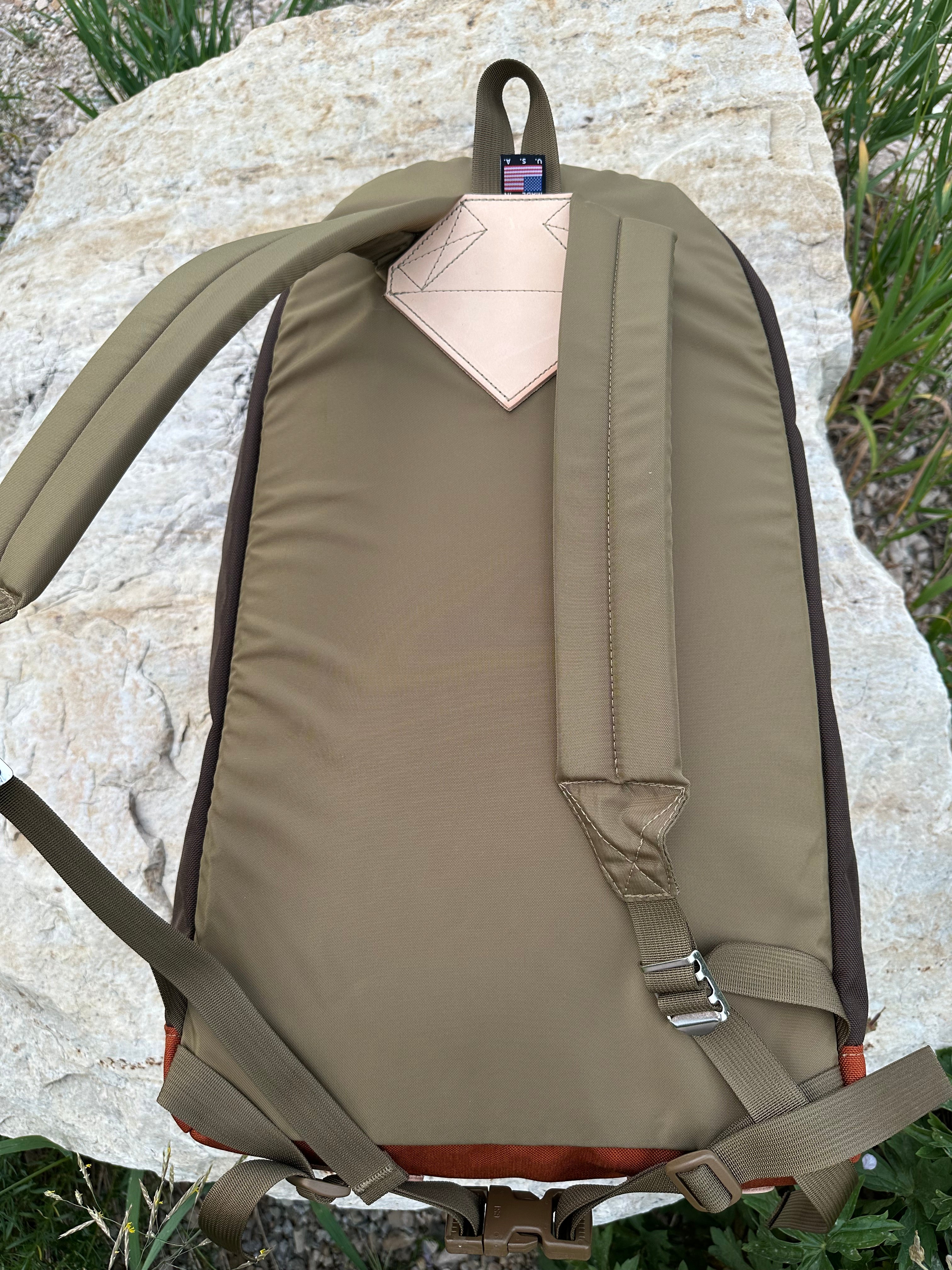 Mariposa Summit Pack