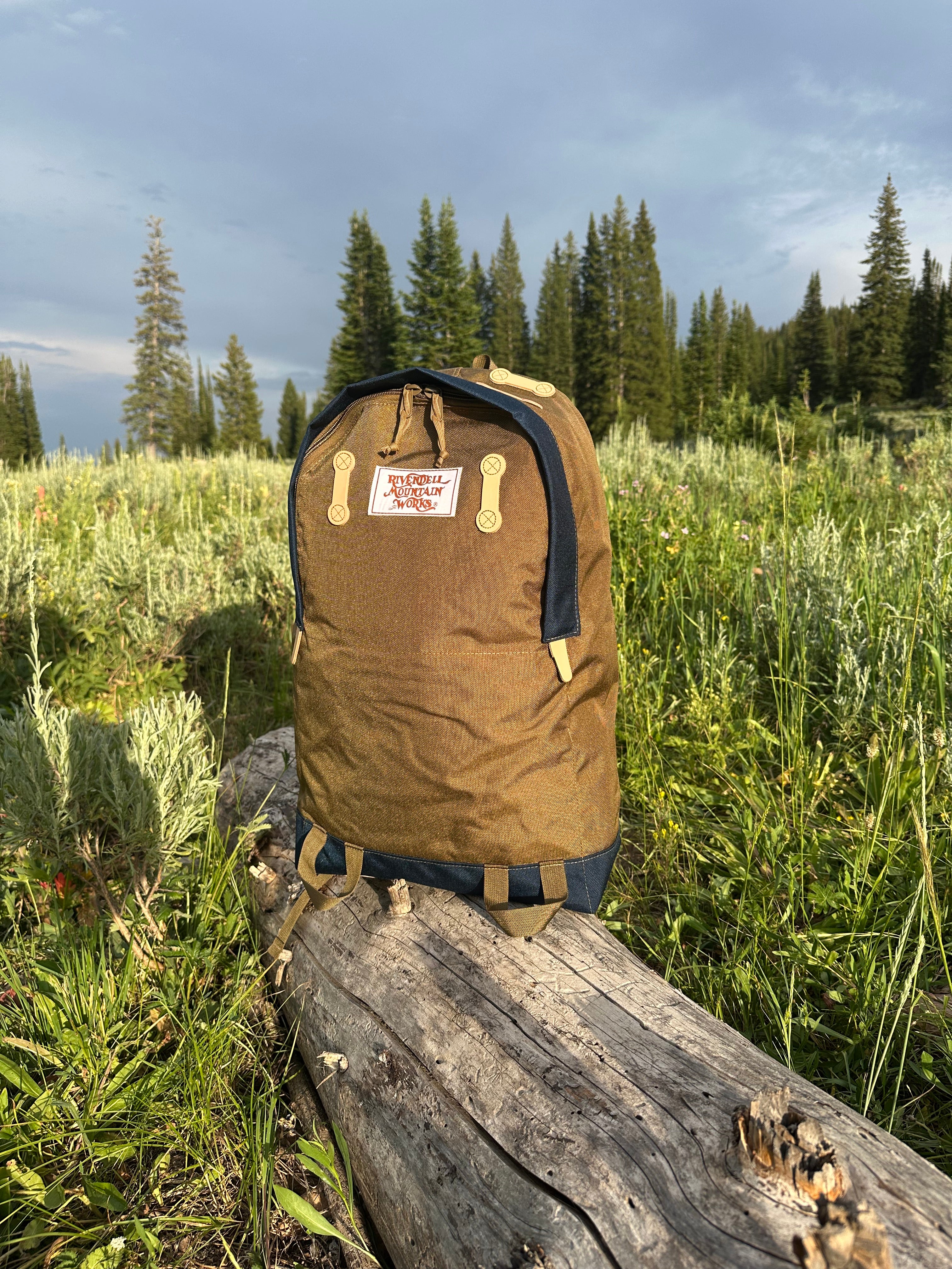 Mariposa Summit Pack